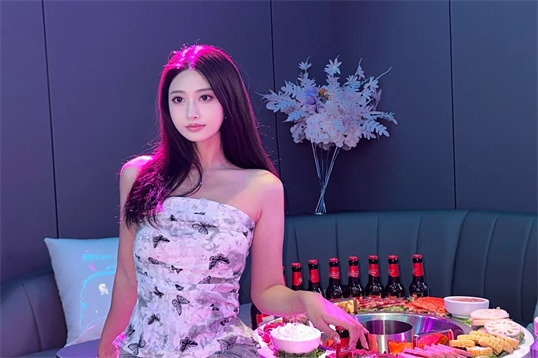西安叶问ktv招聘漂亮小蜜蜂
