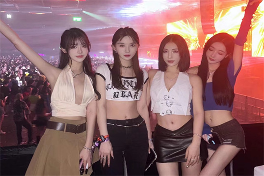 哈尔滨迈阿密酒吧ktv招聘美女模特