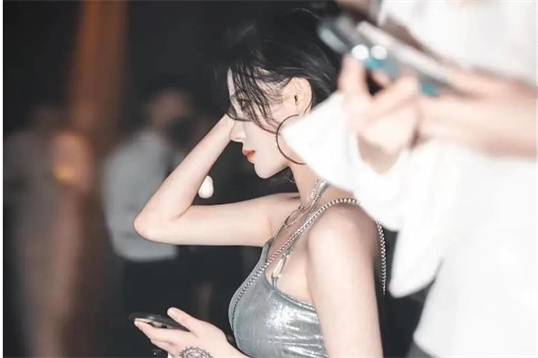 黄山夜场ktv招聘高小费1500/8000[找工作看皇后酒吧]带薪培训,生意火爆,不看经验-好平台才能好待遇